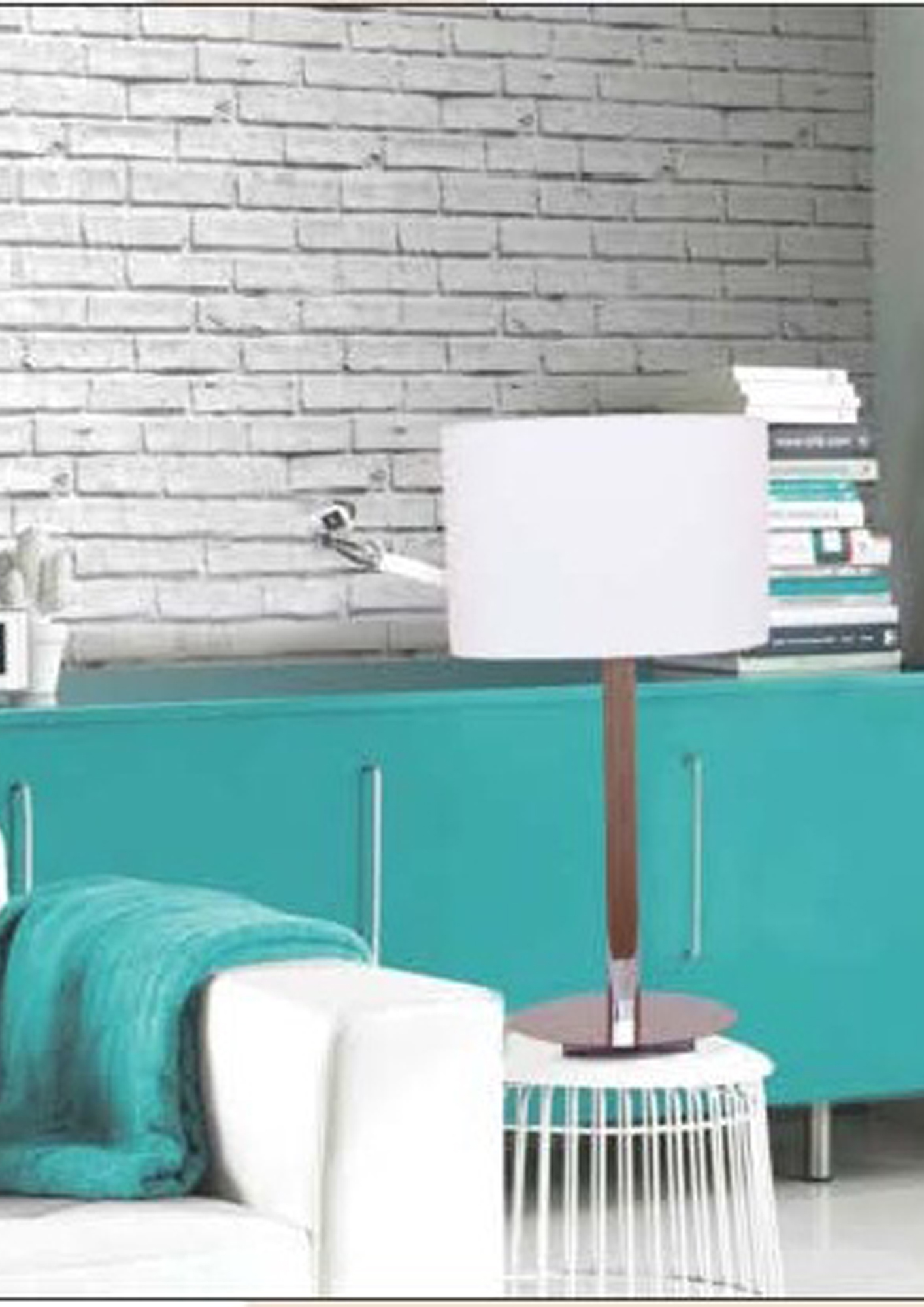 Beyond Lights - Wood Table Lamp- GL